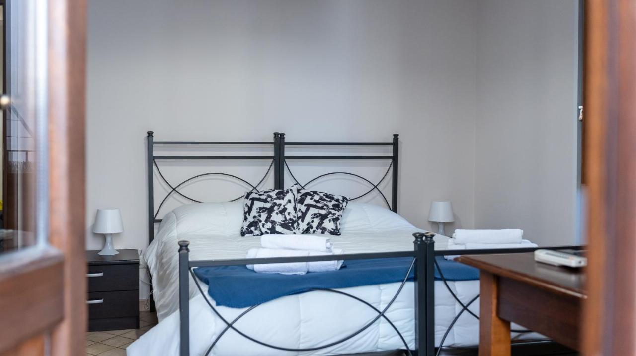 La Casa Al Duomo - Elegant Apartment Catania-Fontanarossai nemzetközi repülőtér Kültér fotó